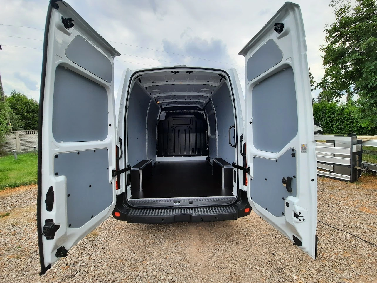 Zabudowy busów Domibud Kielce, Warszawa, Mazowsze.